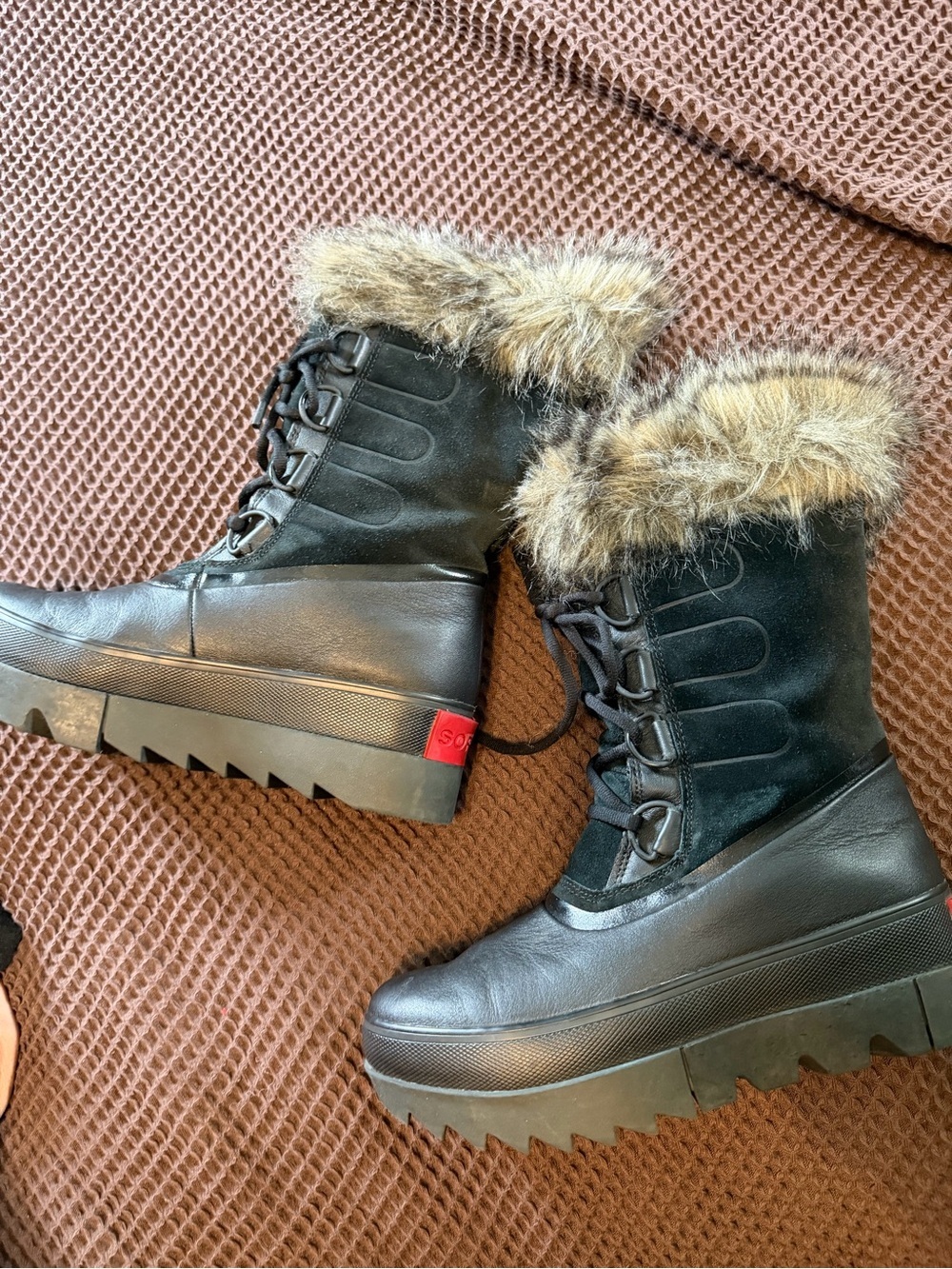 Sorel “Joan of Arc Next” Lace-Up Faux Fur Winter Waterproof Boots, Sz 8.5 - Picture 3 of 10